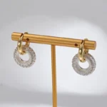 Circle earrings